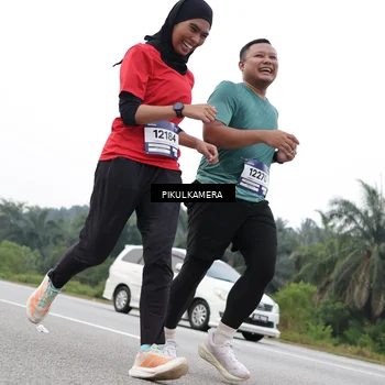 Runner Photo 7503225