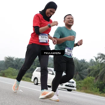Runner Photo 7503226