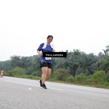 Runner Photo 7503229