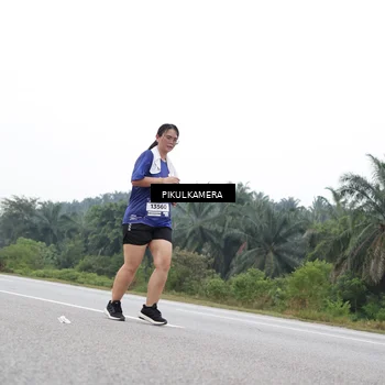 Runner Photo 7503233