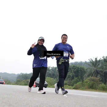 Runner Photo 7503237
