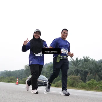 Runner Photo 7503245