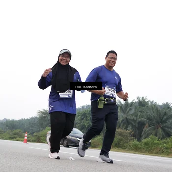 Runner Photo 7503246