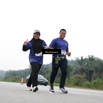 Runner Photo 7503247