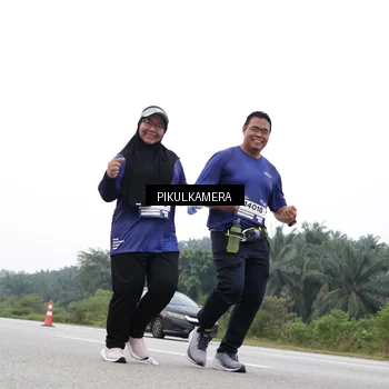 Runner Photo 7503251