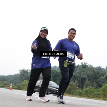 Runner Photo 7503252