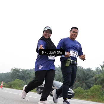 Runner Photo 7503256