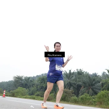 Runner Photo 7503268