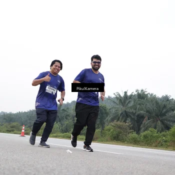 Runner Photo 7503279