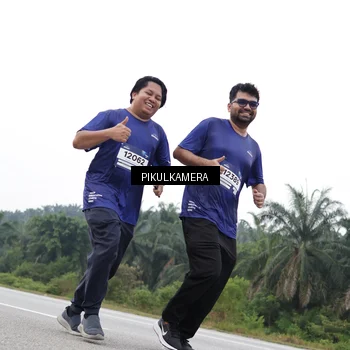 Runner Photo 7503290