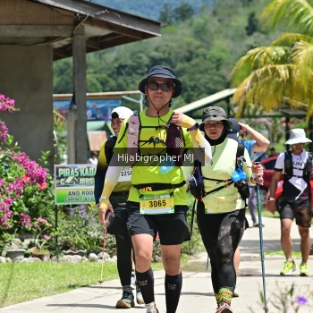 Runner Photo 75033