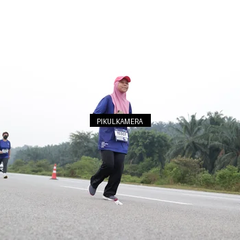 Runner Photo 7503307