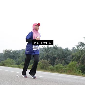 Runner Photo 7503315