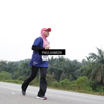 Runner Photo 7503318