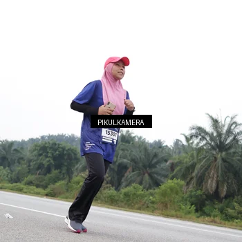 Runner Photo 7503320