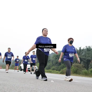 Runner Photo 7503348