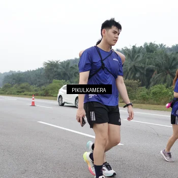 Runner Photo 7503374