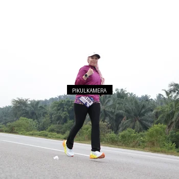 Runner Photo 7503376