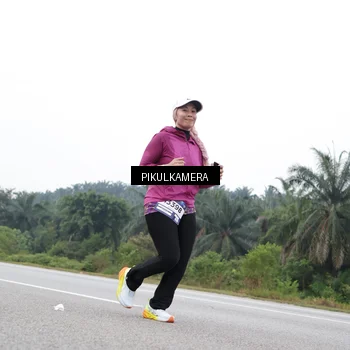 Runner Photo 7503379