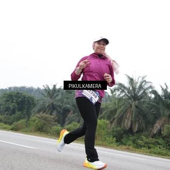 Runner Photo 7503382