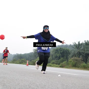 Runner Photo 7503385