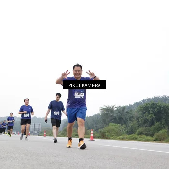 Runner Photo 7503448