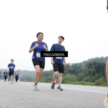 Runner Photo 7503470