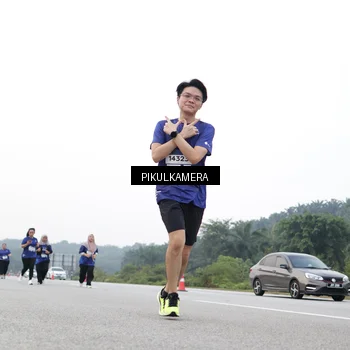 Runner Photo 7503482
