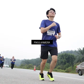 Runner Photo 7503486