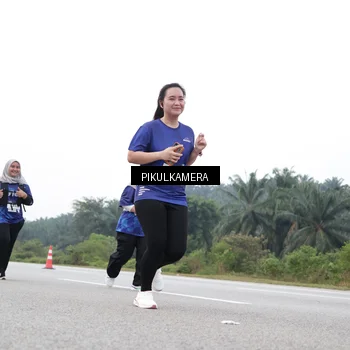 Runner Photo 7503497