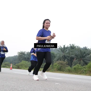 Runner Photo 7503498