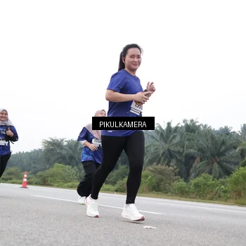 Runner Photo 7503499