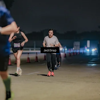 Runner Photo 7503509