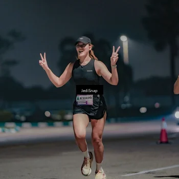 Runner Photo 7503522