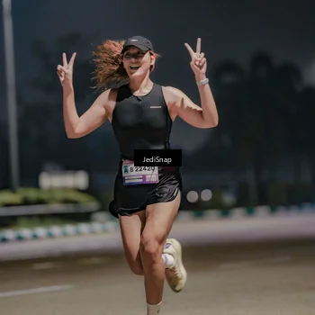 Runner Photo 7503524