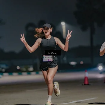 Runner Photo 7503529