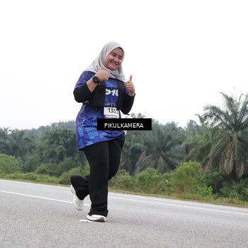 Runner Photo 7503561