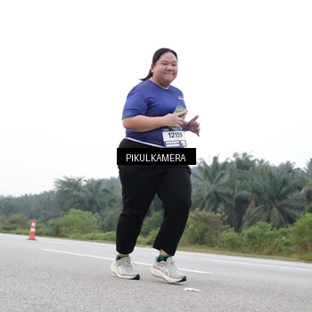 Runner Photo 7503597