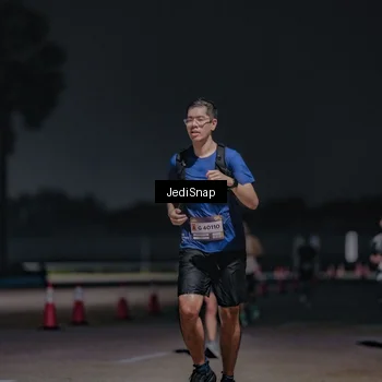 Runner Photo 7503607