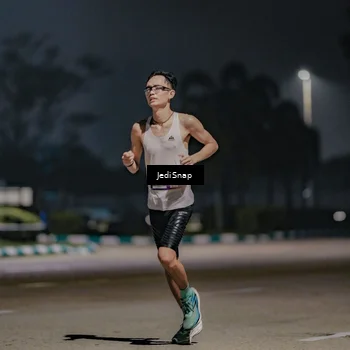 Runner Photo 7503632