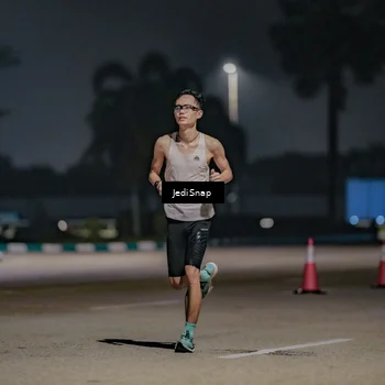 Runner Photo 7503635