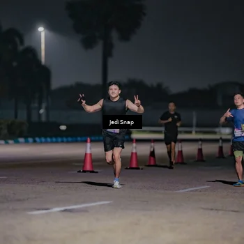 Runner Photo 7503641