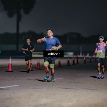 Runner Photo 7503644