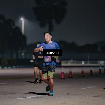 Runner Photo 7503652