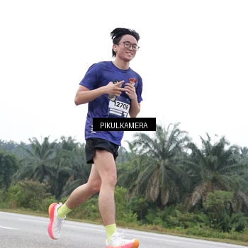 Runner Photo 7503654