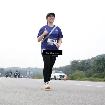 Runner Photo 7503684