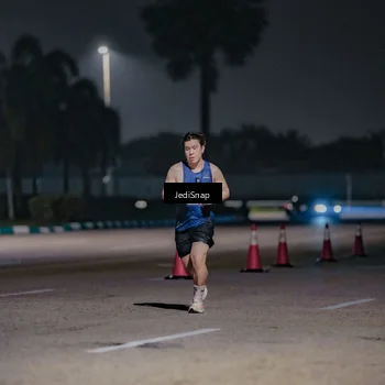 Runner Photo 7503691