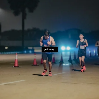 Runner Photo 7503693
