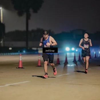 Runner Photo 7503695