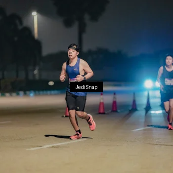 Runner Photo 7503701